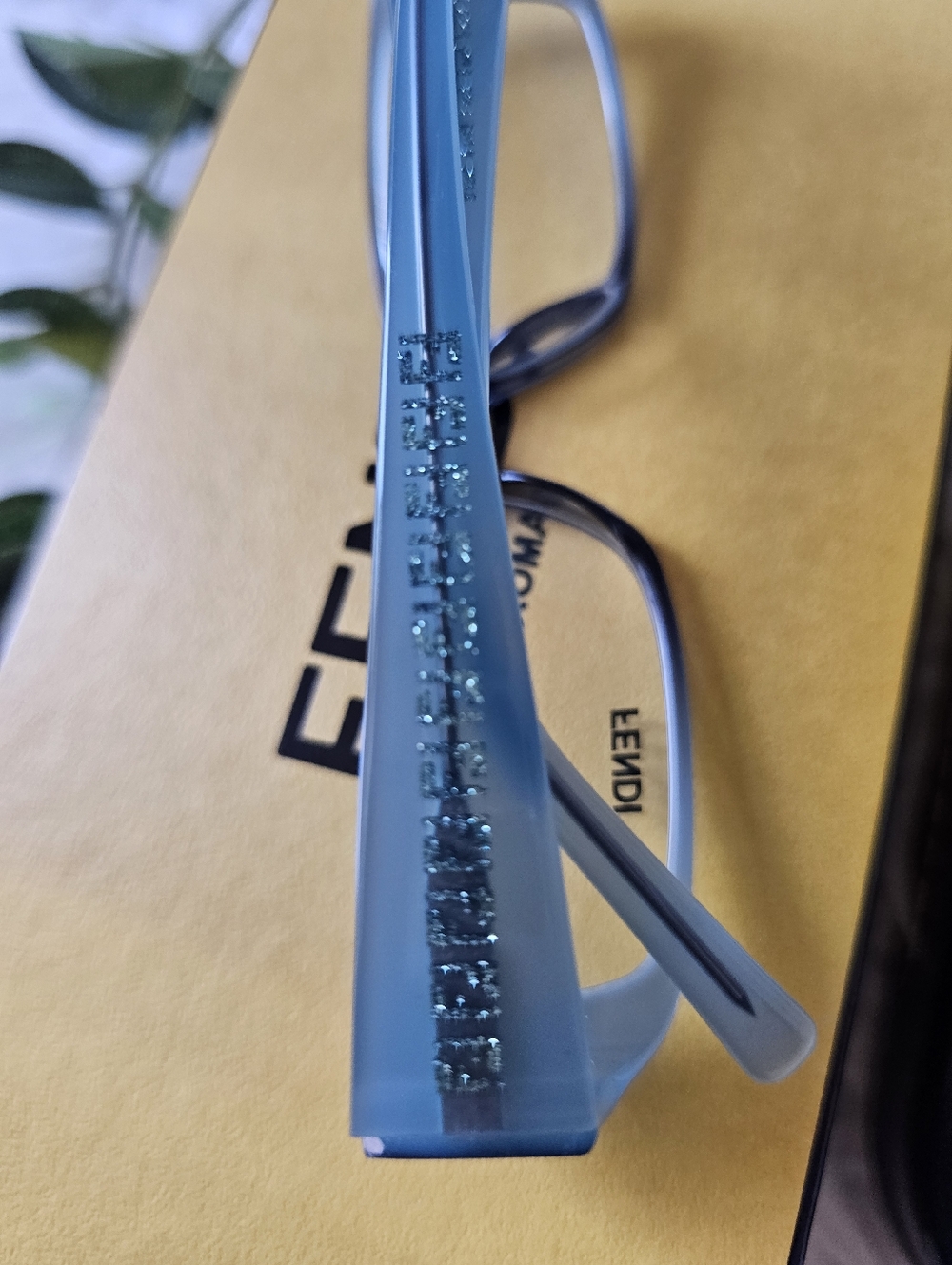 Fendi Sunglasses in Blue Frame: F830 707 135 - Picture 11 of 14